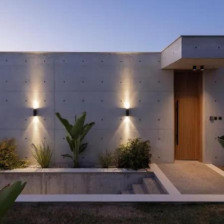 Greenvale Park Villas Klorakas Exterior photo