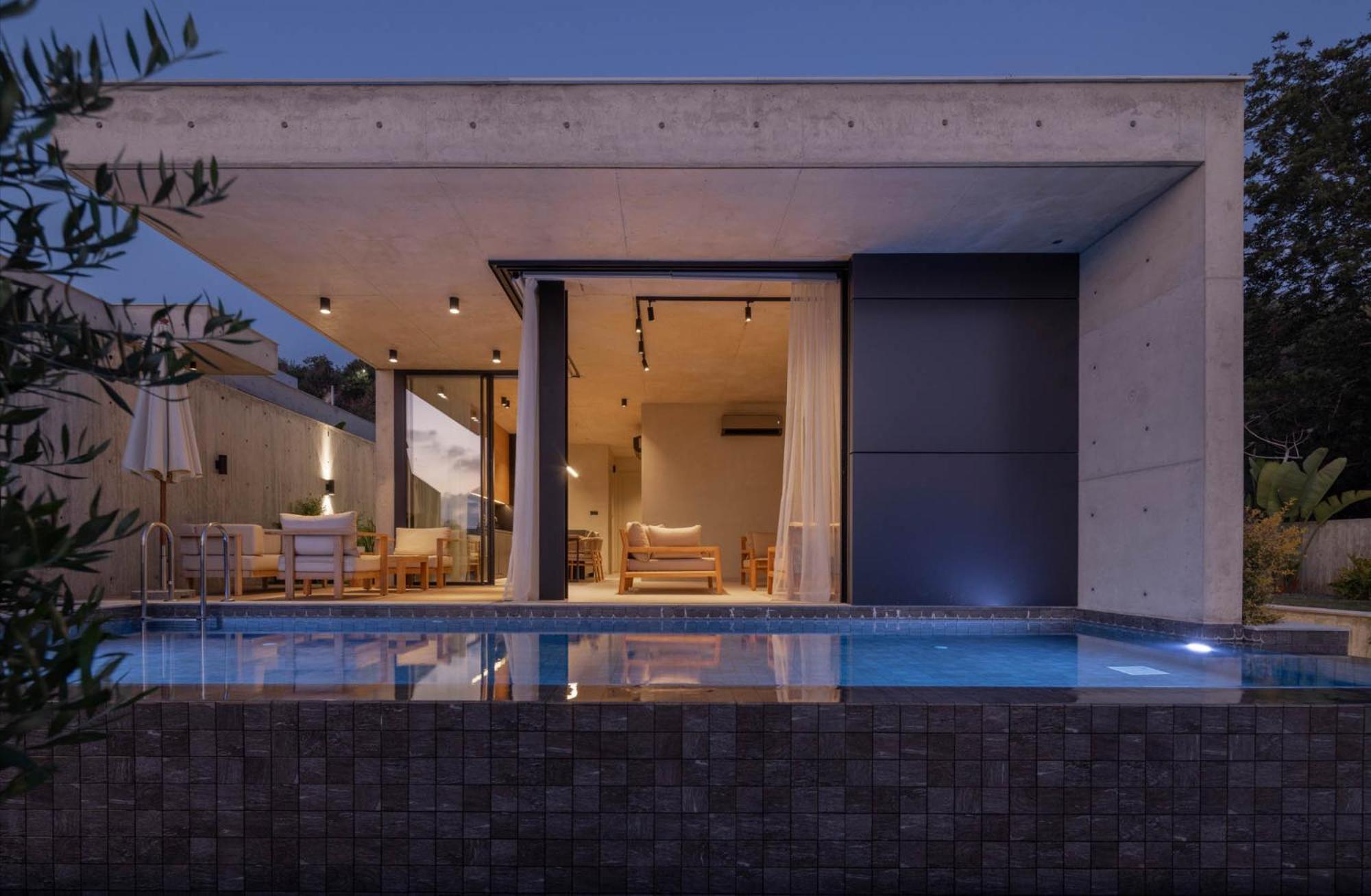 Greenvale Park Villa *
